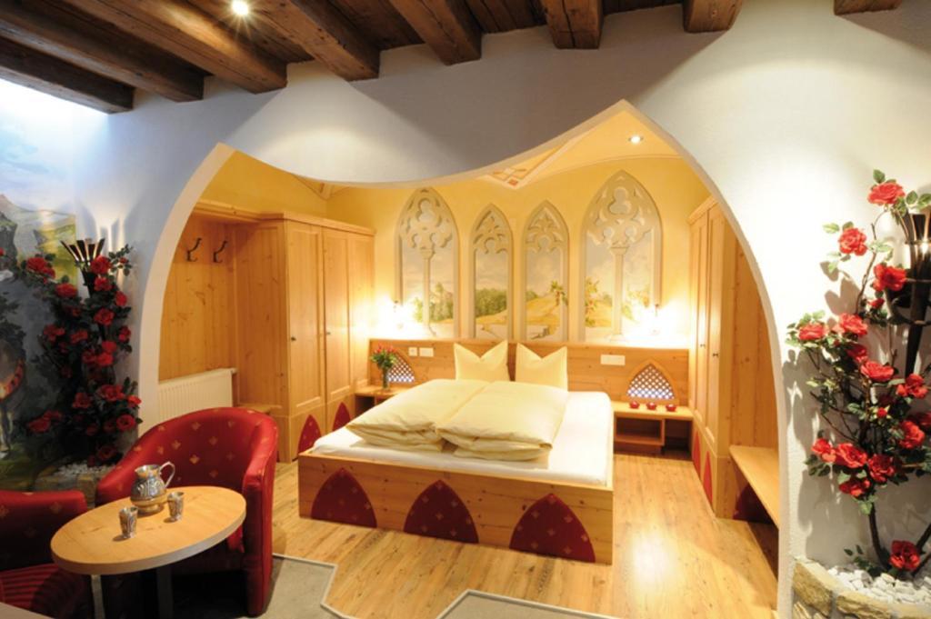 Hotel Camona & Apart Walserhof Samnaun Room photo